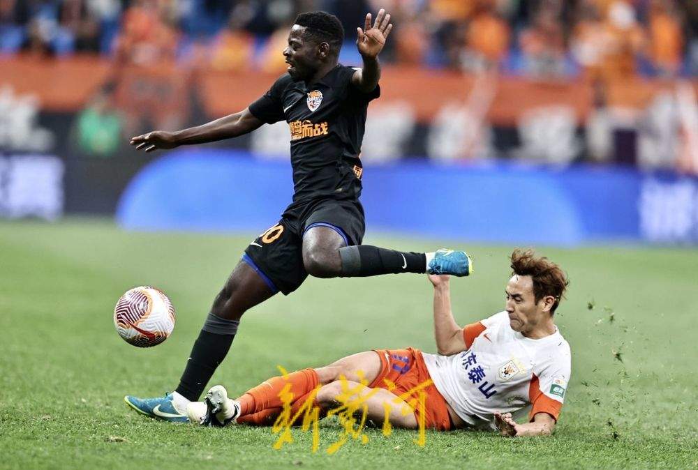 杏彩体育直播-尼泊尔队以小胜晋级四强，实力过硬