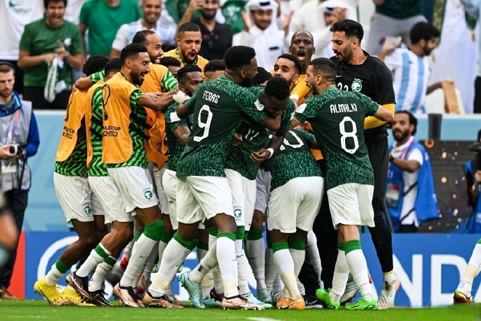 杏彩体育官方登录入口-包含沙特阿拉伯球队在国际赛事中积极参与的词条