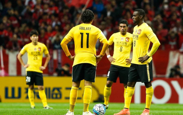 齐达内带领佛罗伦萨取胜，迎接胜利的挑战