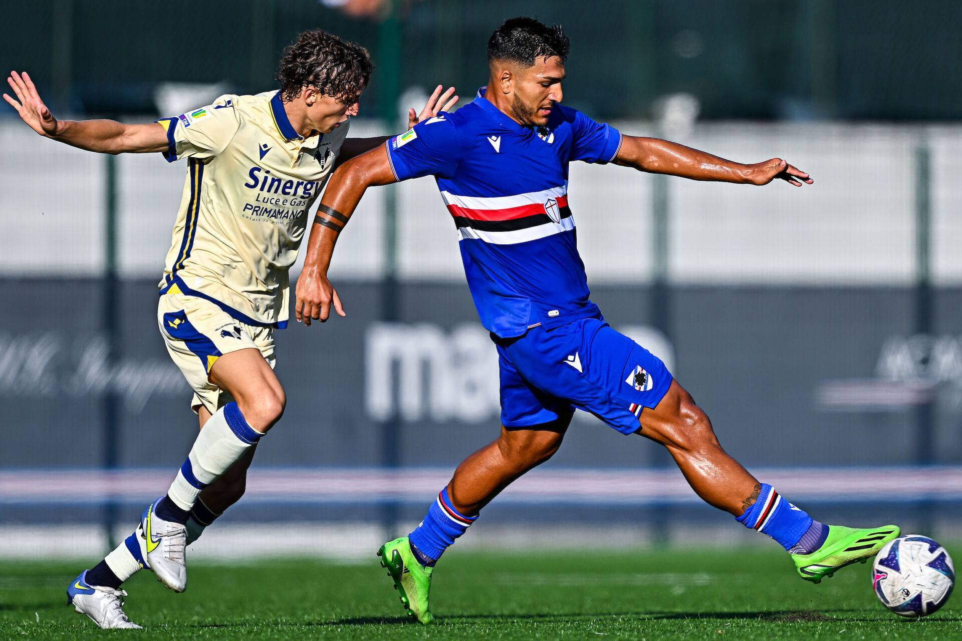 杏彩体育链接-尤文图斯全线压制，意甲傲视群雄