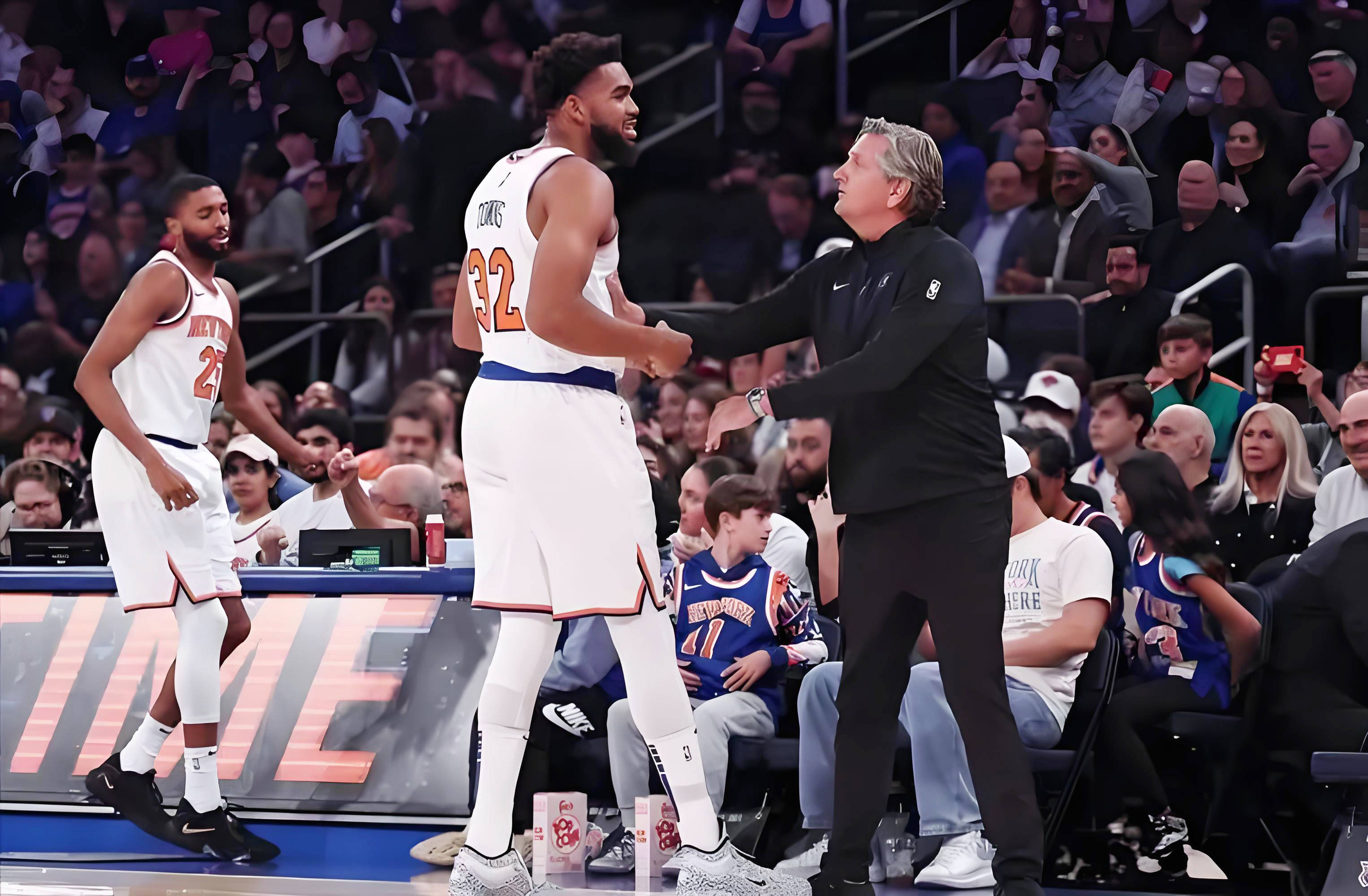 杏彩体育官网入口-森林狼击败小牛，卡尔-安东尼-唐斯全场拿下20+10的简单介绍