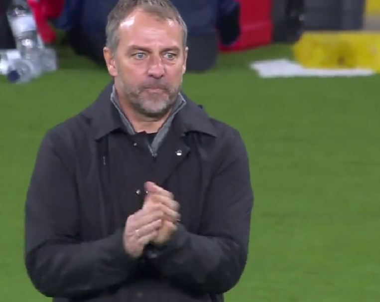 佛罗伦萨门将伤愈复出:球队士气大增 佛罗伦萨门将伤愈复出:球队士气大增