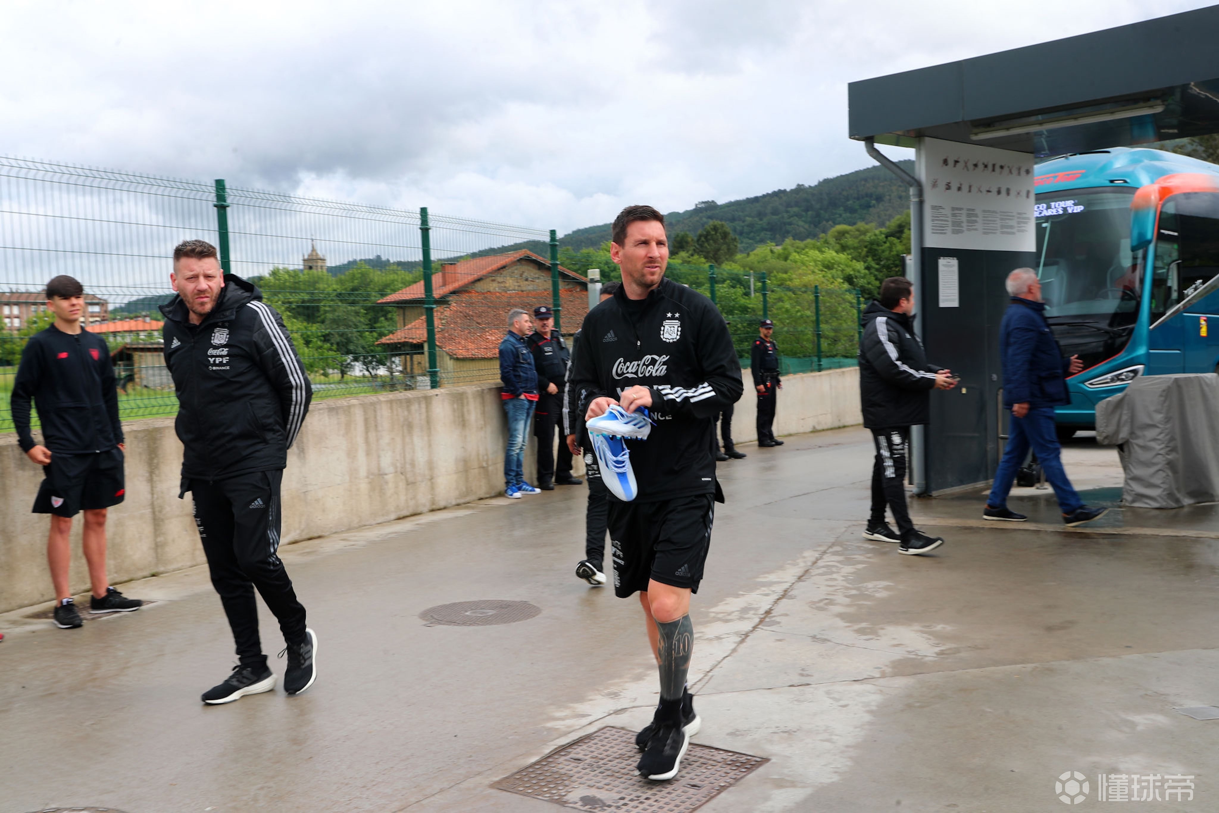 关于阿根廷选手积极备战，争取前进的信息