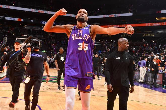 杏彩体育网页版-太阳主场击败独行侠：布克压哨绝杀，剑指季后赛的简单介绍