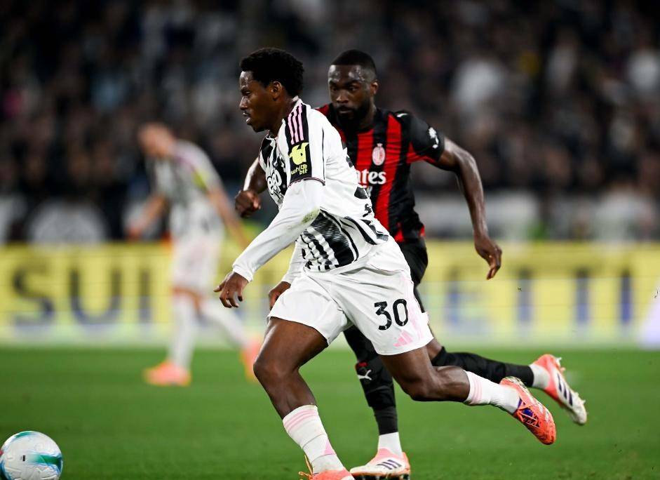 包含尤文图斯球员合作默契,斩获一连串胜利的词条 包含尤文图斯球员合作默契,斩获一连串胜利的词条