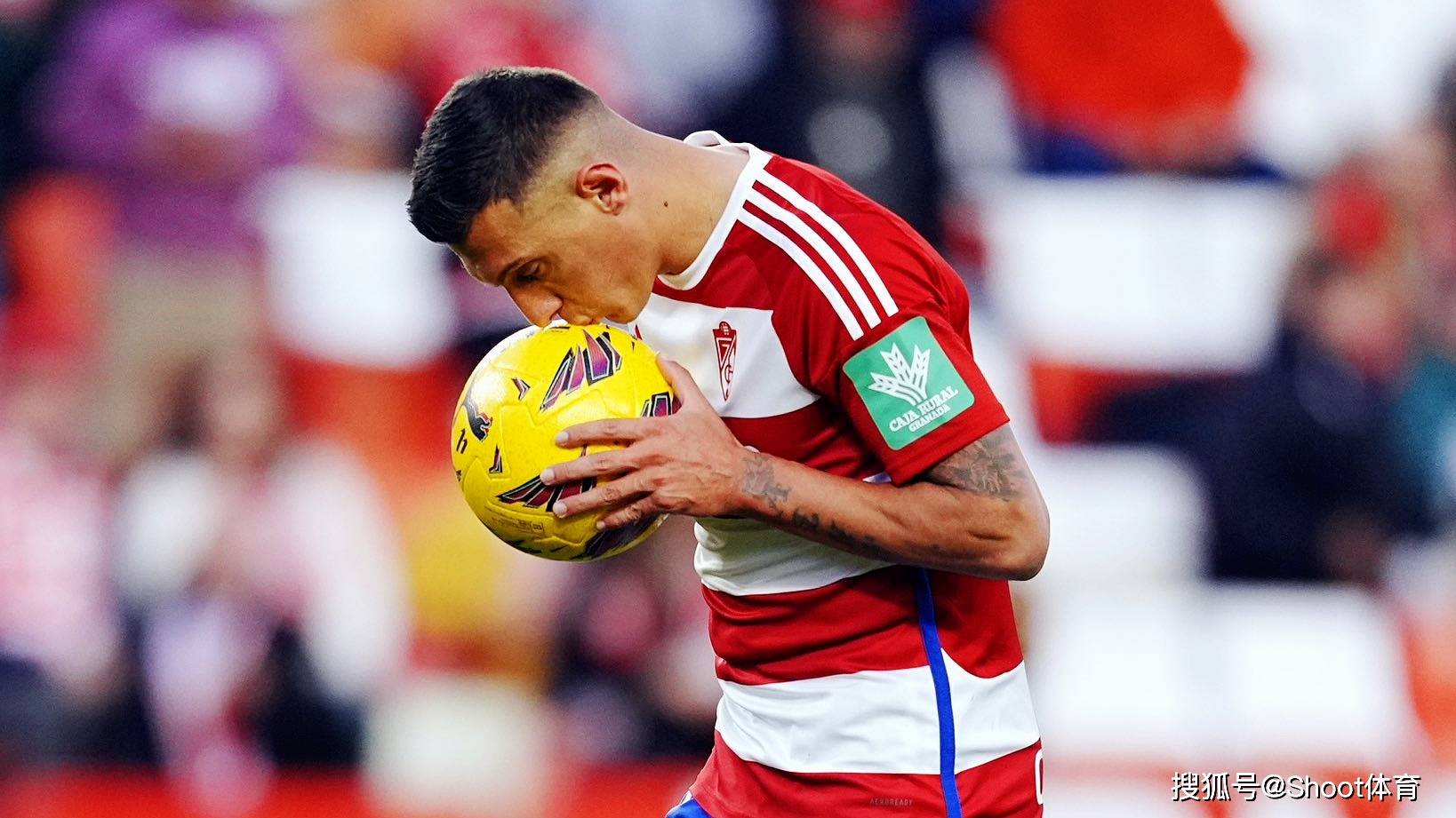 格拉纳达客场击败对手，继续稳定表现的简单介绍