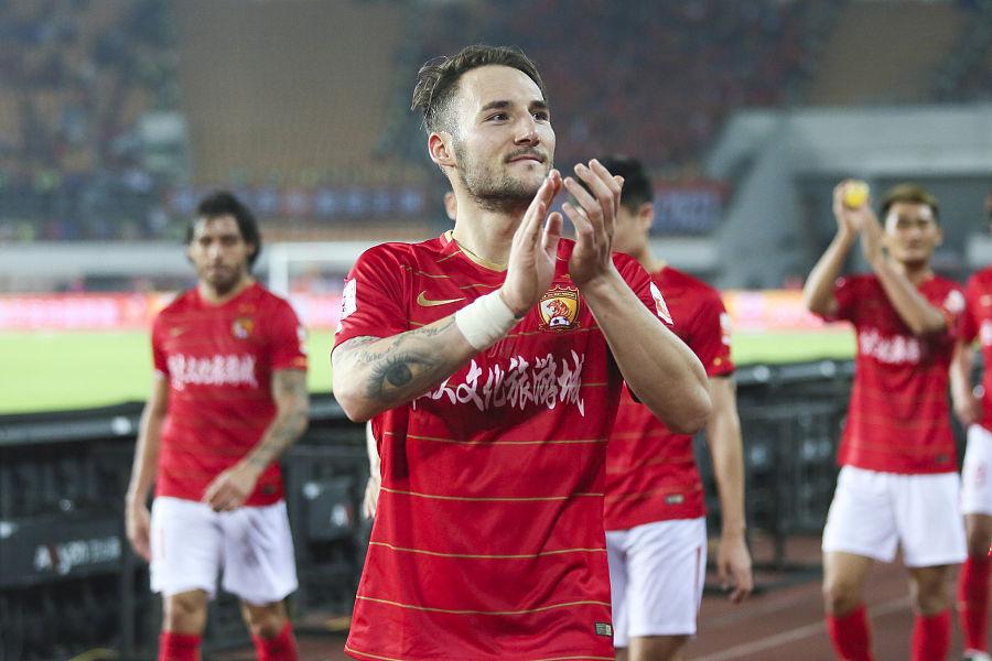 包含马丁斯点射破门，权健客场逼平鲁能保持不败的词条