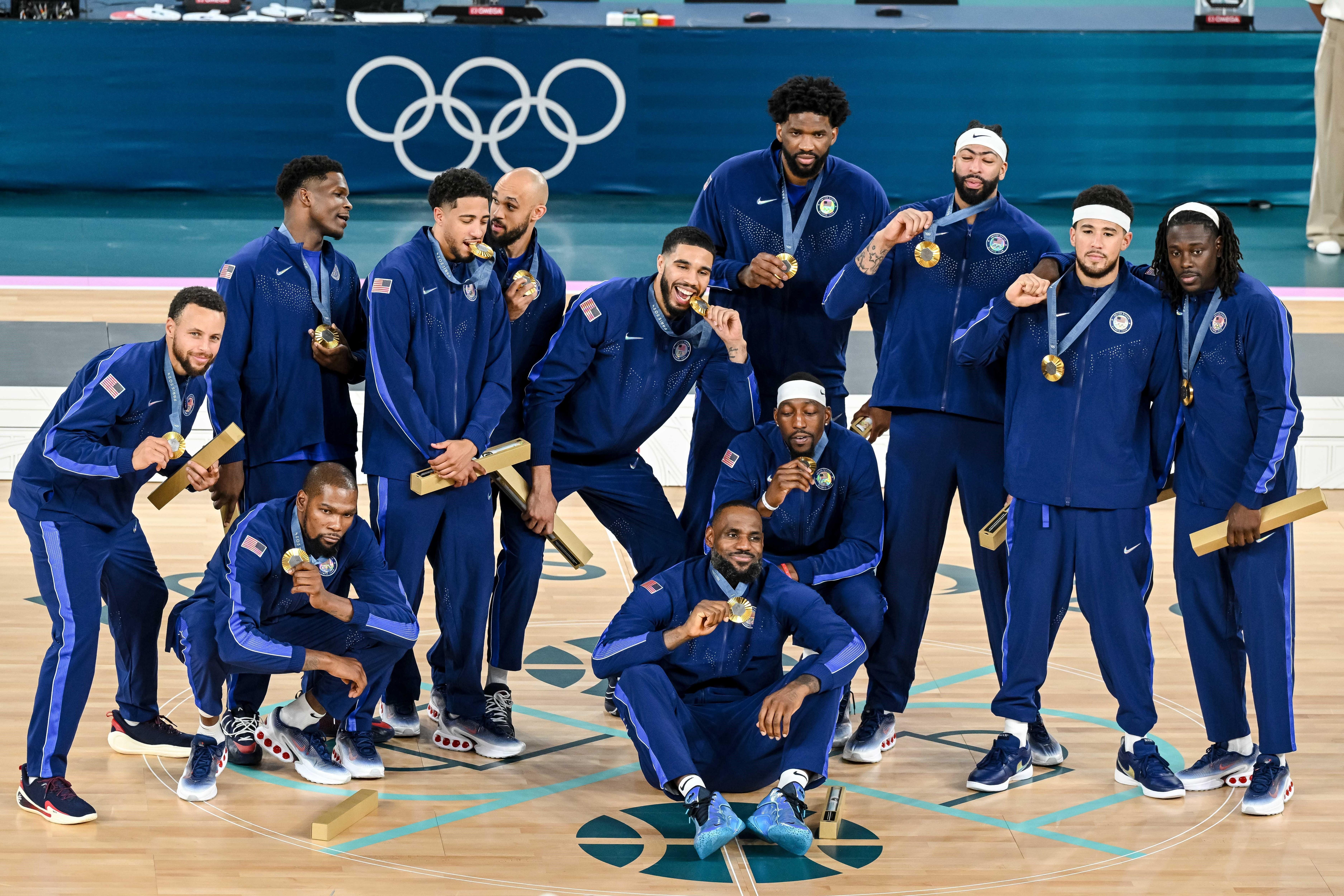 杏彩体育在线-关于顶级球队在全球范围内角逐篮球冠军的信息