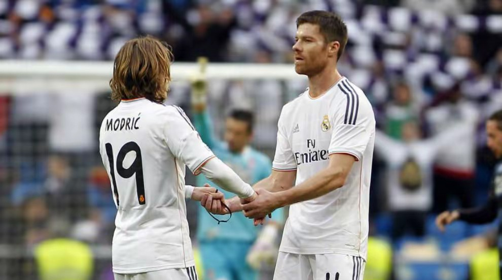 杏彩体育链接-包含西班牙皇家马德里队员表现，对话主教练引发热议的词条