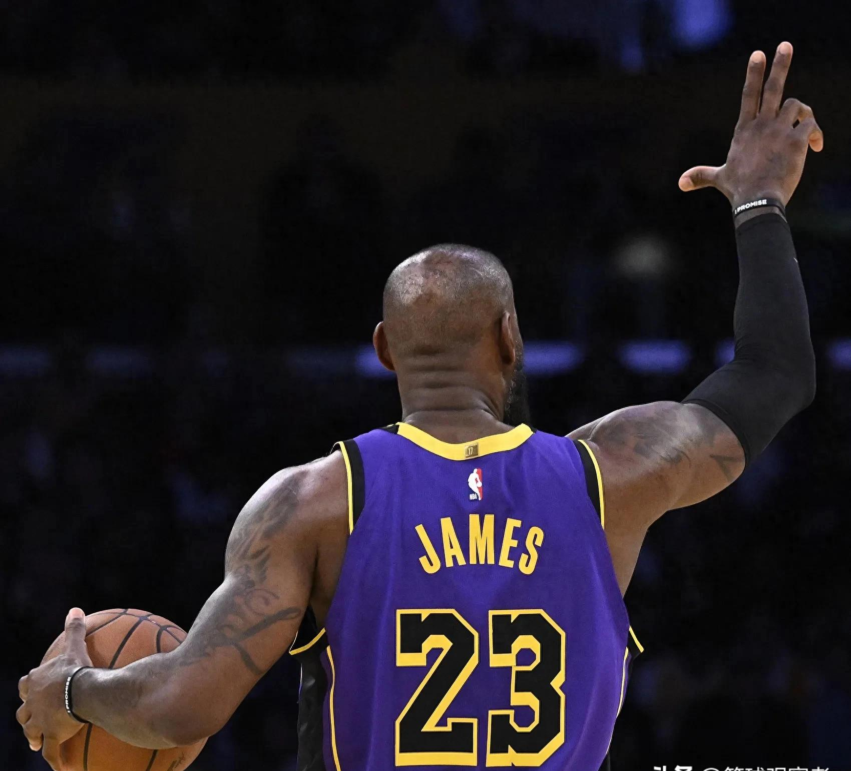 杏彩体育官方入口-快船险胜湖人摆脱失利