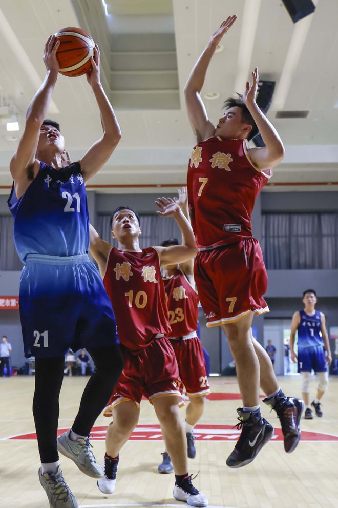 大陆最高水准篮球盛事再掀篮球热潮