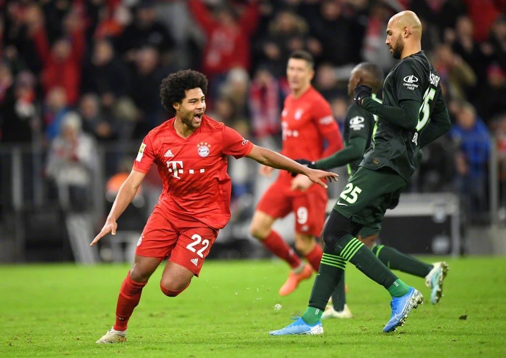 阿贾克斯上演绝杀好戏，斩获三分的简单介绍